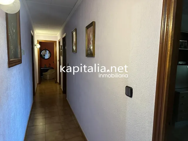 Amplia casa a la venta en Font de la Figuera (Valencia) — 39