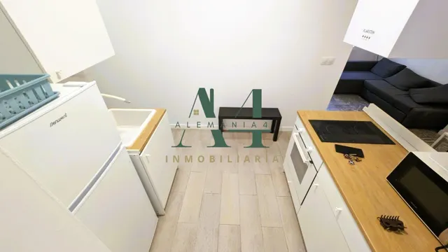 Apartamento reformado en casco histórico — 10