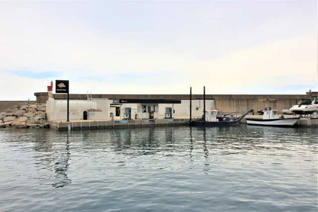 Amarre en el puerto deportivo de Oropesa del Mar — 15