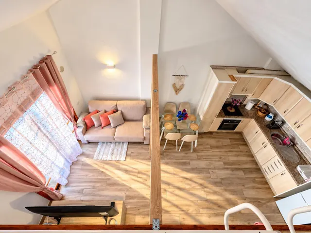 Apartamento con encanto de 1 dormitorio, buhardilla y terraza en Los Cristianos — 9