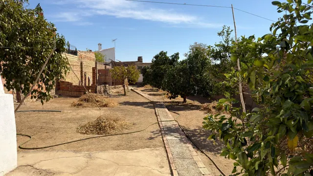 ¡gran oportunidad en Beas! auténtica casa de pueblo con entrada y salida a dos calles ✨ — 37