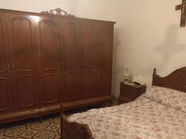 Casa en canjayar zona plaza del ayuntamiento de siete habitaciones trea baños para reformar — 17