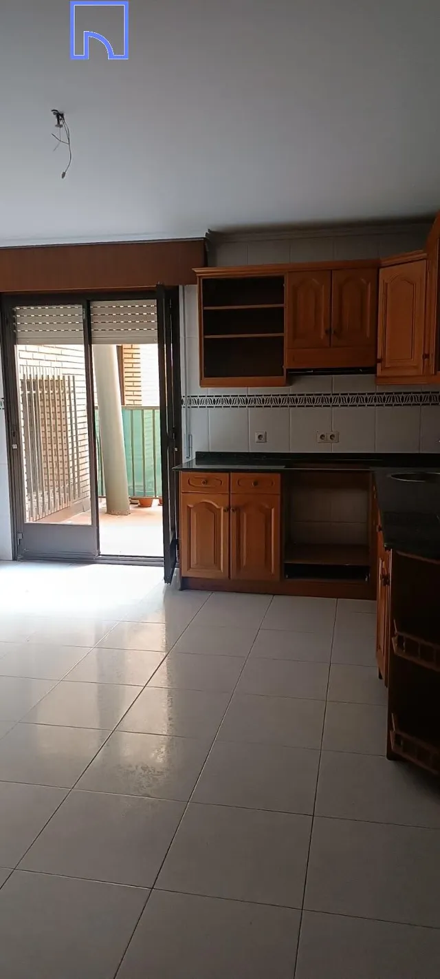 Piso de 4 habitaciones y 3 baños en zona centro — 11