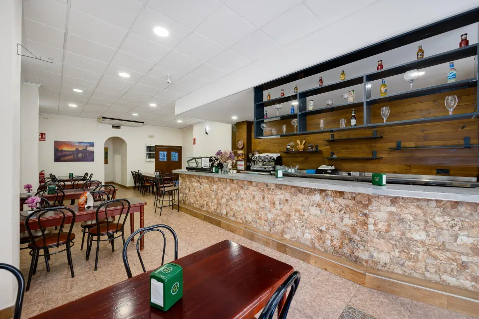 BAR / RESTAURANTE EN VENTA EN TORREVIEJA, ZONA PLAYA DEL CURA