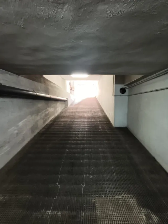 Garaje 25m² en alquiler - Tres Forques — 4