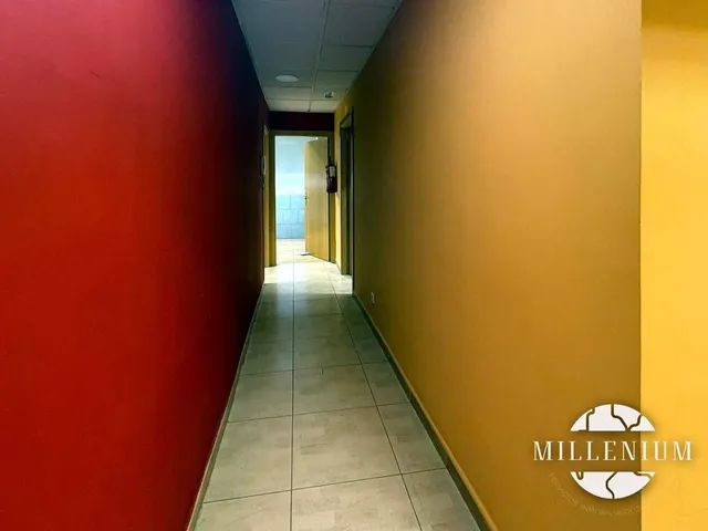 Nave industrial 310m² en venta - Barrio de la Estación — 22