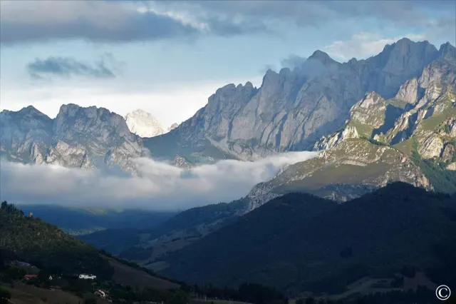 TU ENCANTADOR REFUGIO EN LIÉBANA — 21
