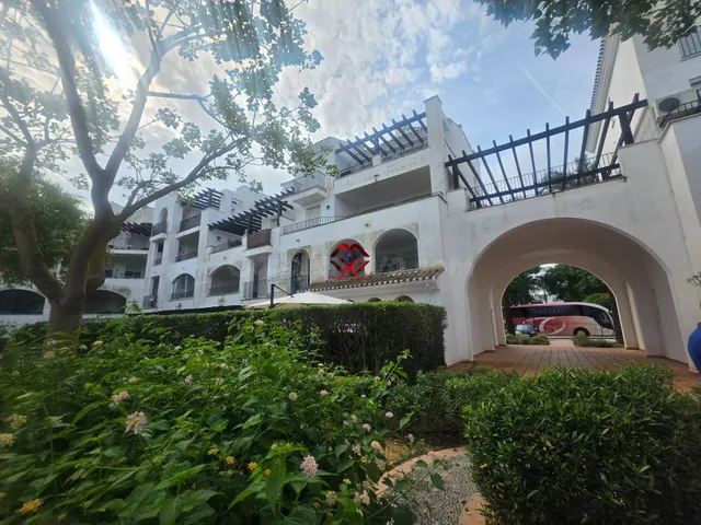 Apartamento en La Torre Golf Resort - Golf, piscinas y tranq - foto 2
