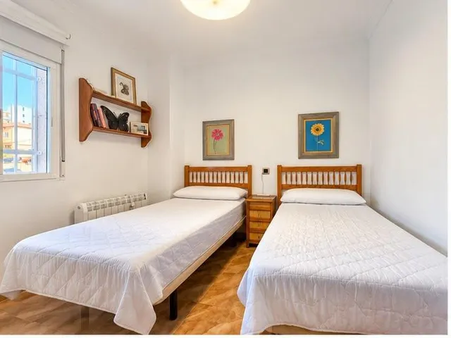 Apartamento de 2 dormitorios en venta en La Mata, Torrevieja, a pocos pasos de la playa — 34