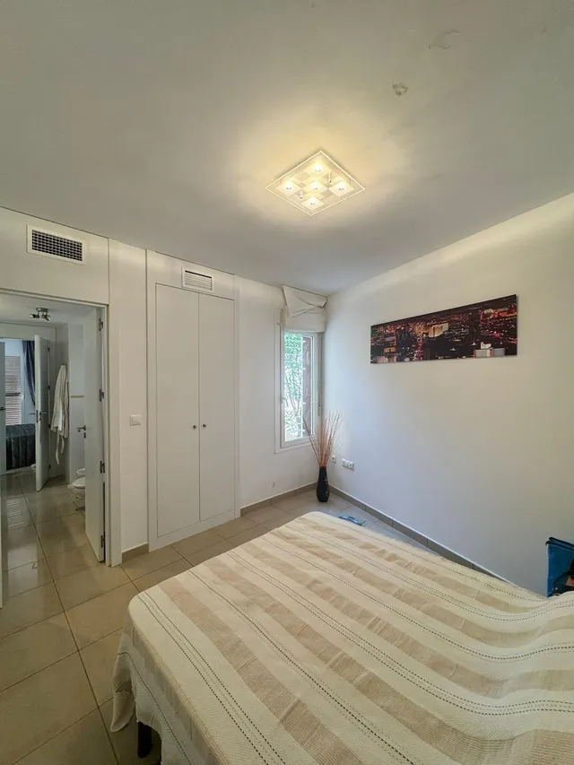 Precioso apartamento en planta baja con jardín privado, terraza y piscina en Orihuela Costa — 16