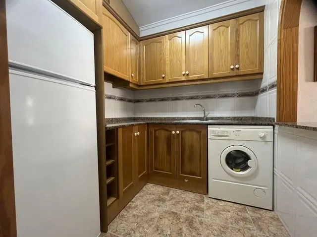 Piso en venta en Guardamar del Segura con plaza de garaje y dos terrazas — 27
