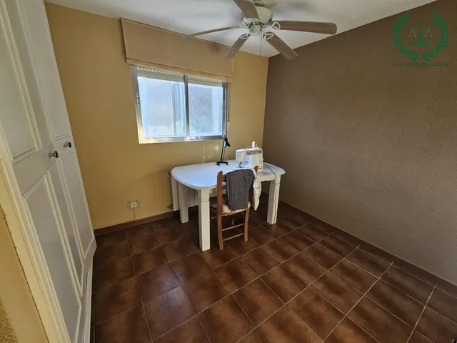 Chalet independiente con parcela de 1.000 m2 y piscina privada. — 25