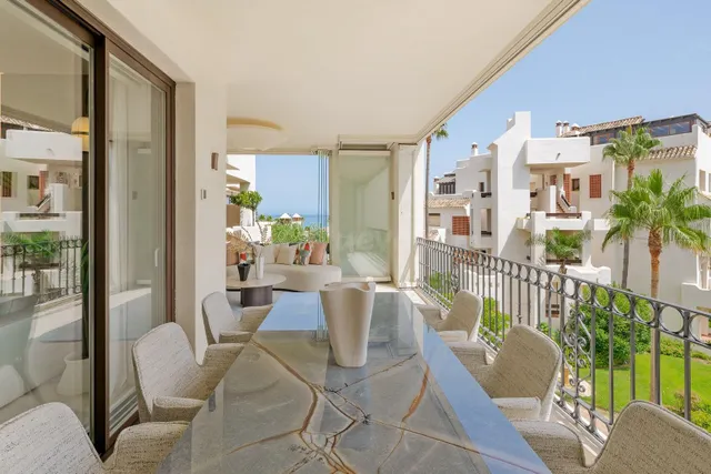 Elegante Casa Frente al Mar en Bahía del Velerín - foto 5