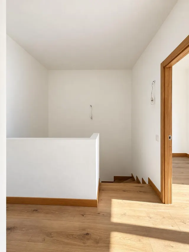 CHALET A ESTRENAR EN MORTERA : LUZ, DISEÑO Y CALIDAD — 11