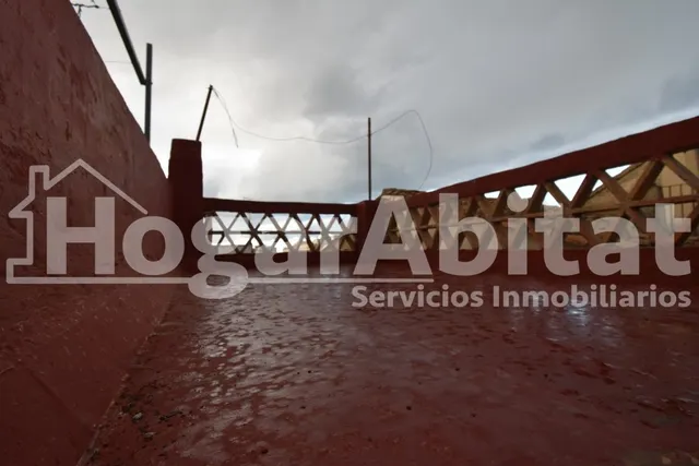 Casa de 2 alturas con TERRAZA cerca del Ayuntamiento — 14