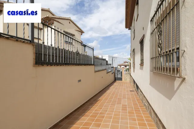 Ático en venta en La Zubia — 20