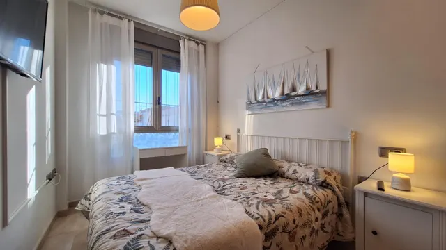 Apartamento de 1 dormitorio en la Calle Senda de Granada — 14