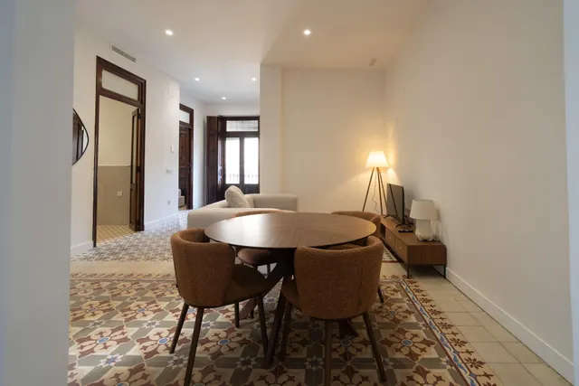 Elegancia junto al mar: fantástico piso reformado en el Cabanyal — 36