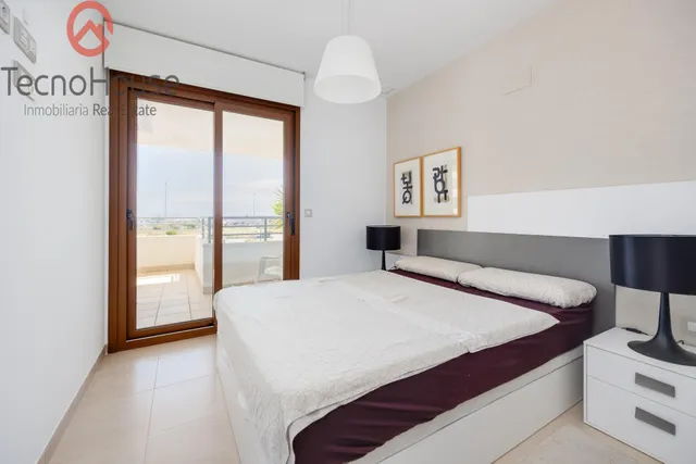 Moderno Piso en Residencial Terrazas De Campoamor con Vistas al Mar — 34