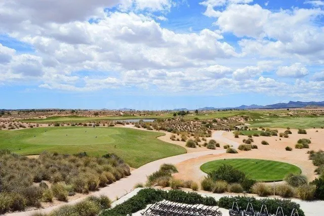 Villa 2 habitaciones 90m² en venta - CONDADO DE ALHAMA GOLF  - foto 4