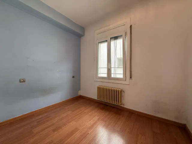 Roses I Piso céntrico con espectacular garaje de 65 m2 y terraza privada con barbacoa — 24