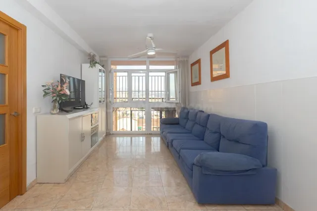PISO EN VENTA EN CALLE PRINCESA - foto 2
