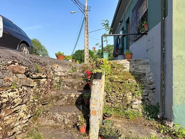 Si quieres vivir en plena naturaleza, esta es tu oportunidaad.Casa pareada para rehabilitar en Malpica , a tan solo 10 minutos del centro de oviedo — 10