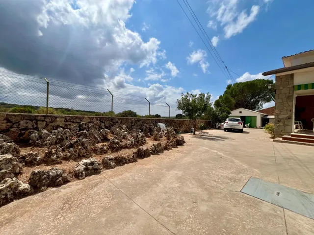 TU REFUGIO EN EL CAMPO: FINCA CON PISCINA, HUERTO Y CASA DE 3 PLANTAS — 31