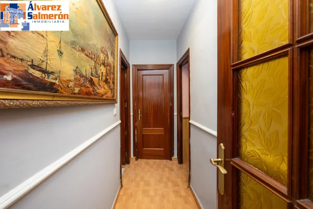 Casa con estupenda ubicación en Armilla. avenida de los ogíjares — 15