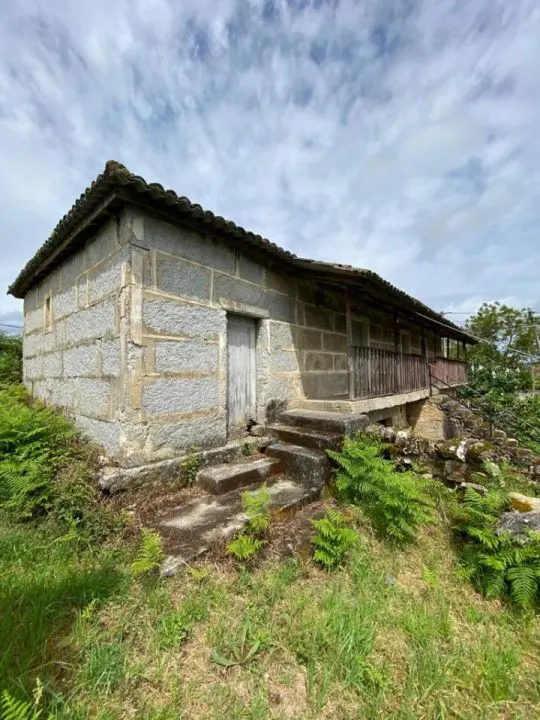 Casa en San Cibrao das Viñas - foto 3