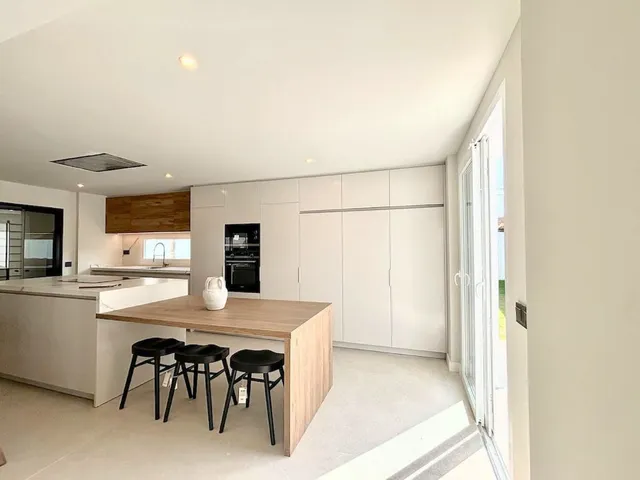 Chalet 6 habitaciones 390m² en venta - Marbella — 8