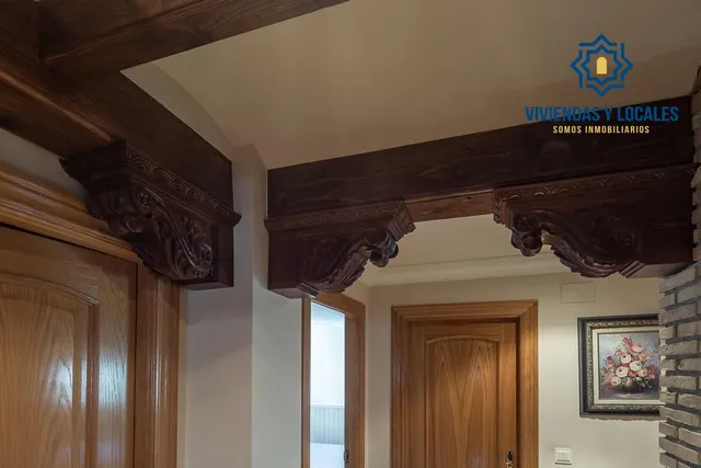 INCREÍBLE CHALET INDEPENDIENTE EN ZONA PRIVILEGIADA — 20