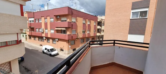 PISO SÚPER LUMINOSO CON CHIMENEA — 10