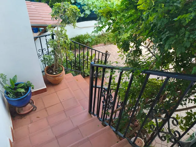 Preciosa CASA de pueblo en Vilamarxant, con amplias terrazas - foto 3