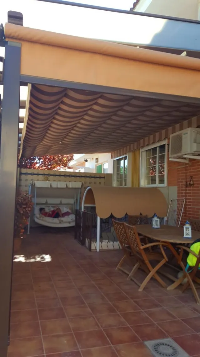 GRAN CASA EN MADRIGUERAS — 33