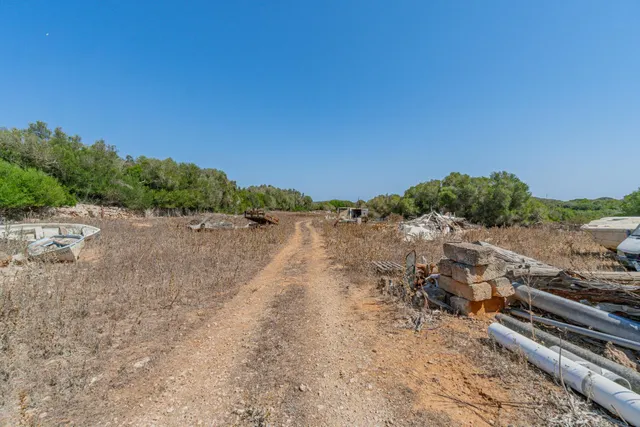 Finca rústica con viñedos y chalet tradicional en Mahón. — 26