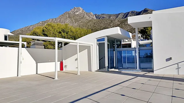 Adosado 5 habitaciones 665m² en venta - Marbella — 48