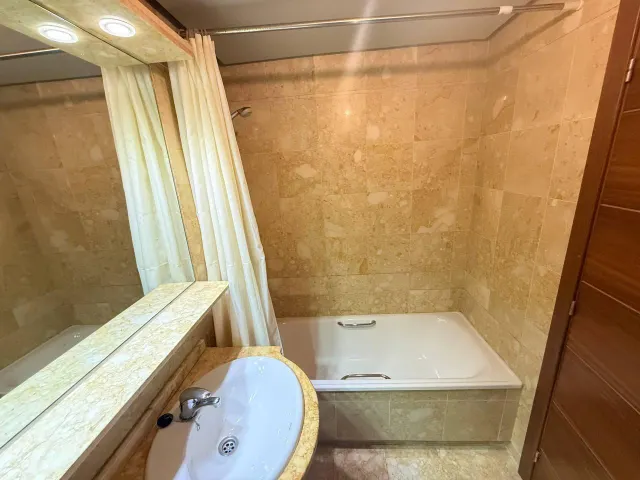 Apartamento en alquiler cerca del mar en Torrevieja — 16