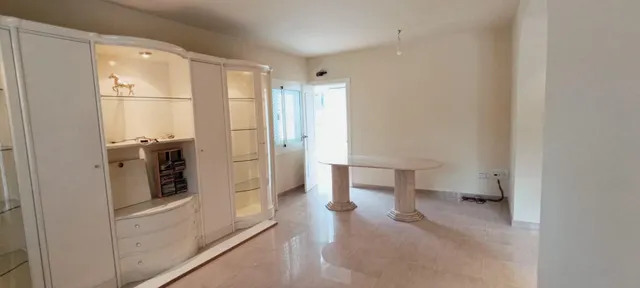 Dos casas en  una  peña las aguilas -Elche — 6