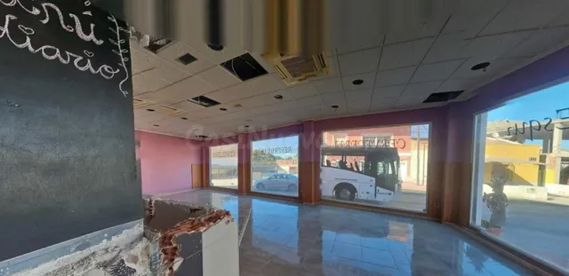 Inmueble en venta de dos plantas en calle Orilla del Azarbe  - foto 4
