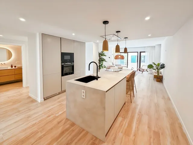 Exclusiva vivienda en primera línea de la Marina de Puerto d