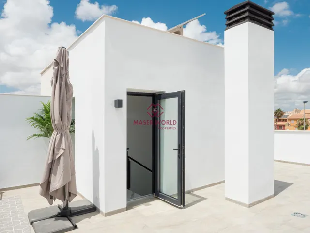 Villas modernas de nueva construcción en venta en San Pedro del Pinatar cerca de la playa — 47
