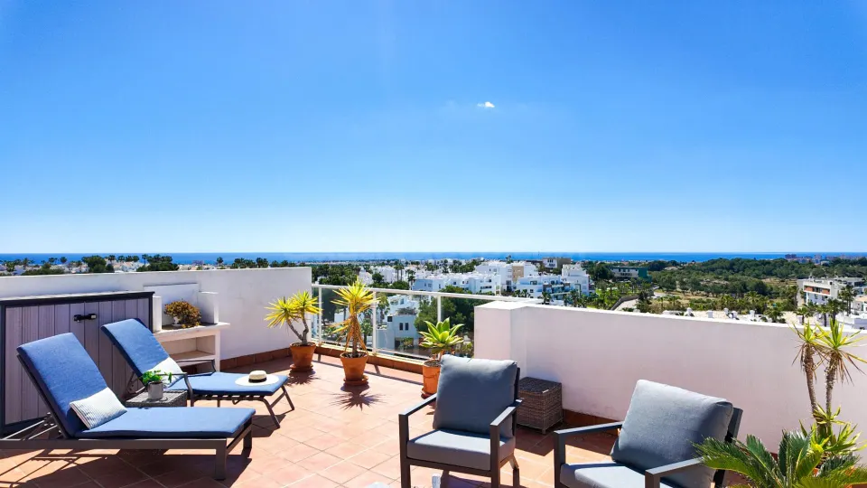 Apartamento 2 habitaciones 131m² en venta - Villamartín-Las Filipinas