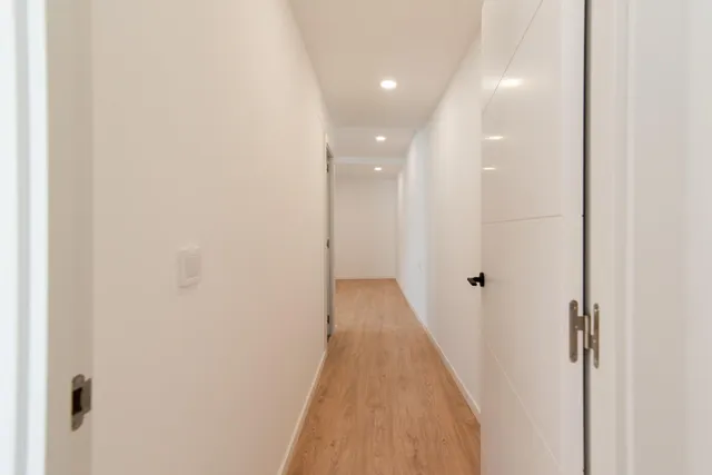 Propiedad exterior a estrenar — 18