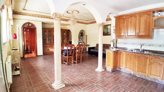 Urbis te ofrece una casa en venta en Puente Ladrillo-Toreses - foto 2