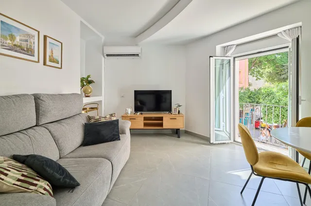 APARTAMENTO EN EL CENTRO CON LICENCIA TURISTICA — 26