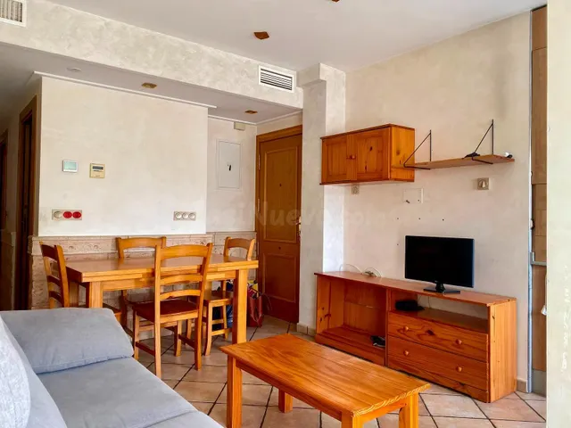 Piso en Venta a Solo 550 Metros de la Playa en Águilas ️ - foto 3