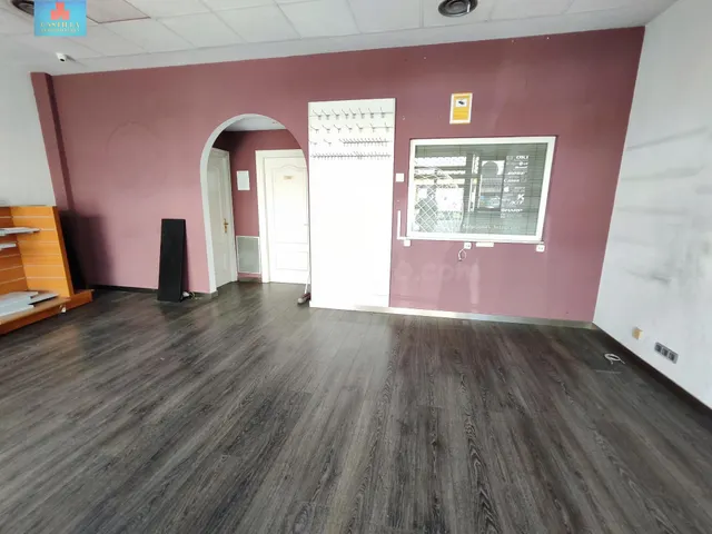 OPORTUNIDAD LOCAL HA FUNCIONADO 20 AÑOS-POR TRASLADO OTRA CI - foto 5