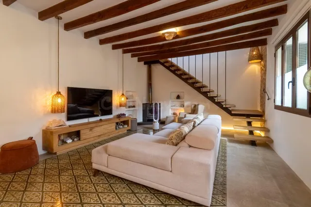 Casa íntegramente reformada en Esporles - foto 2