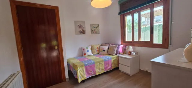 CASA SEMIREFORMADA COMODIDAD SIN ESCALERA — 28